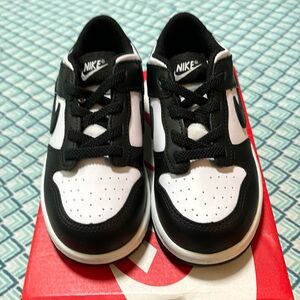 Nike dunk low